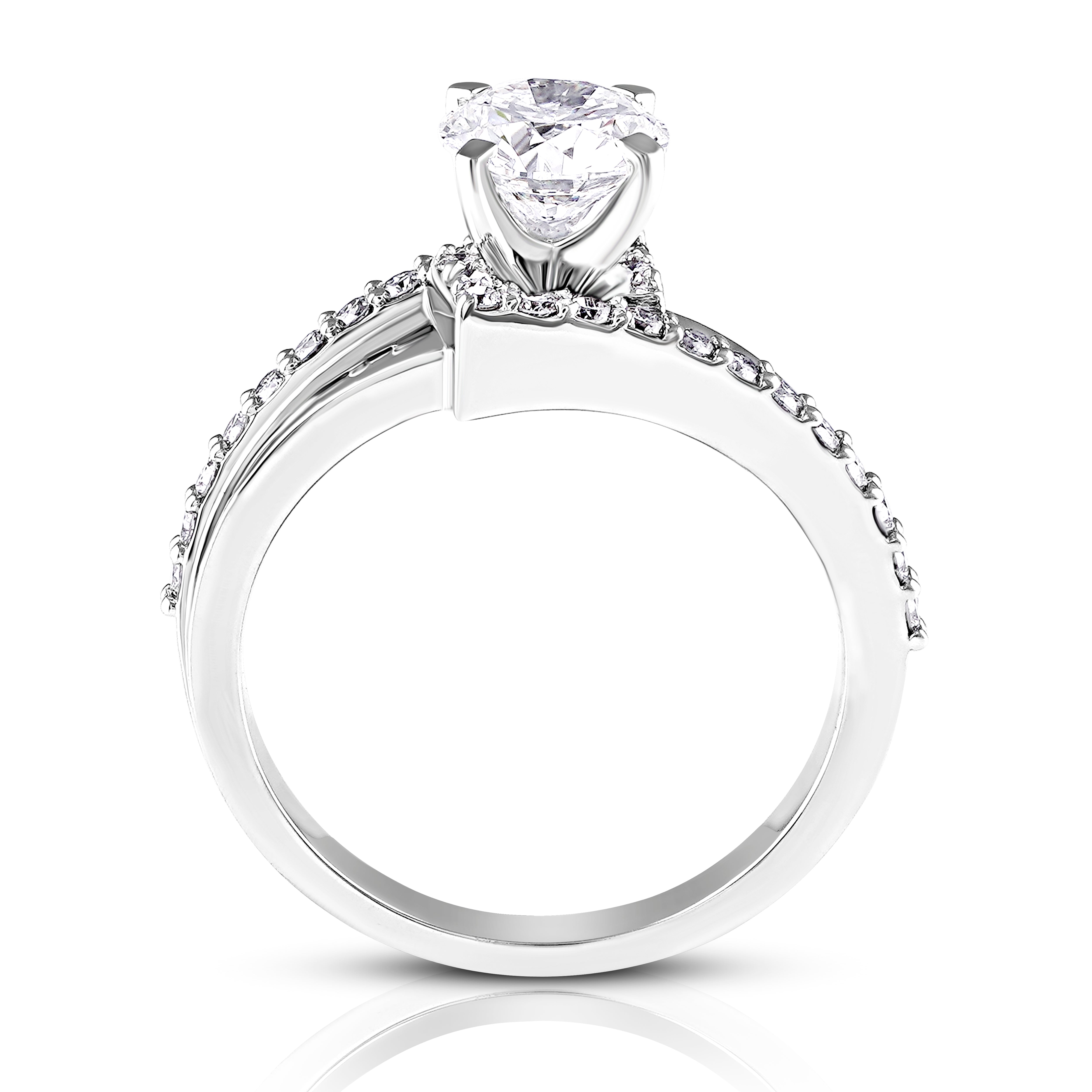 Luxe Crest Solitaire Ring
